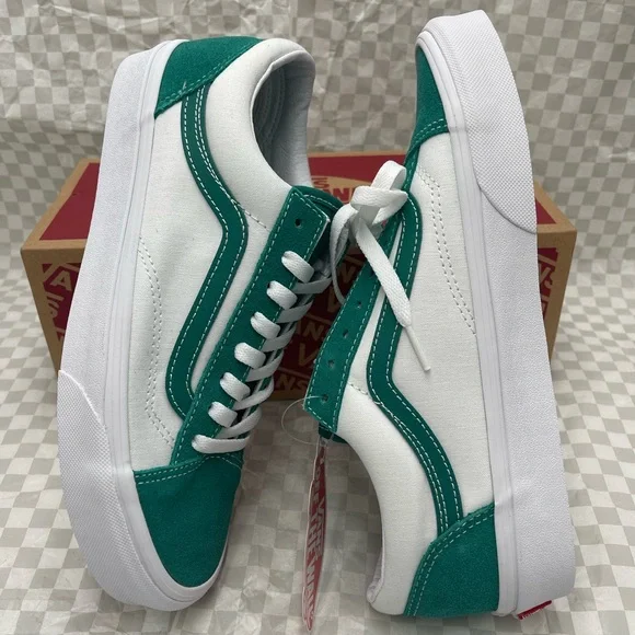 Vans WMNS Style 36 'Classic Sport -
Cadmium Green Sneakers
VN0A54F69YE - Picture 11 of 16